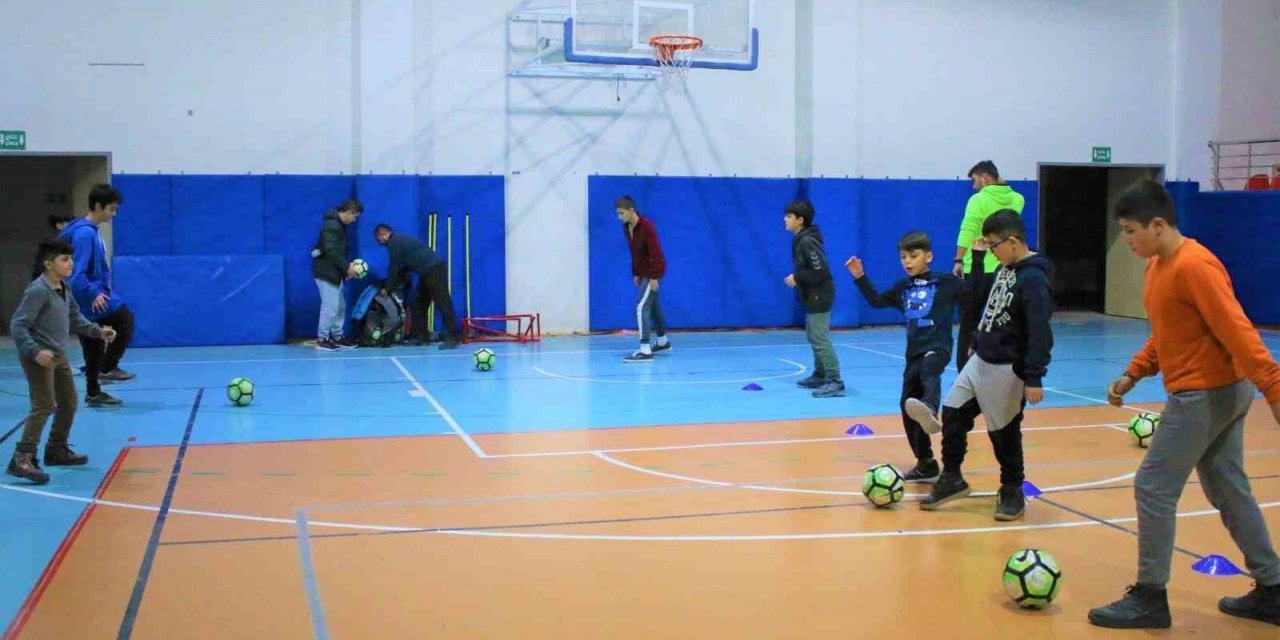 Afetzede çocuklar hayata sporla tutunuyor