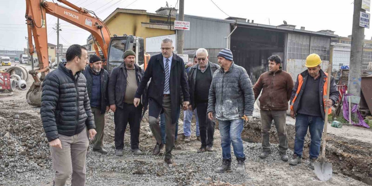 Karacabey’de yağmur suyu çalışmaları sürüyor