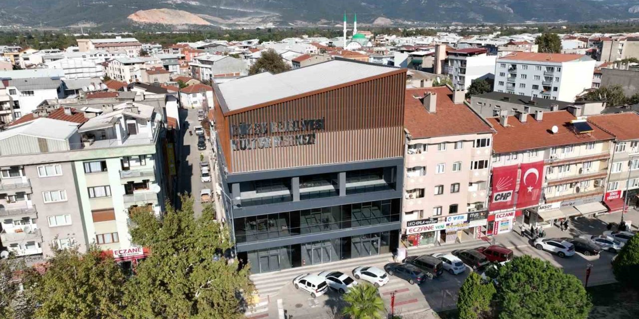 Prof. Dr. Necmettin Erbakan’ın ismi Gürsu’nun ilk kültür merkezine verildi