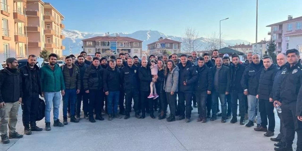 Kahramanmaraş’ta görev alan polisler Erzincan’a döndü