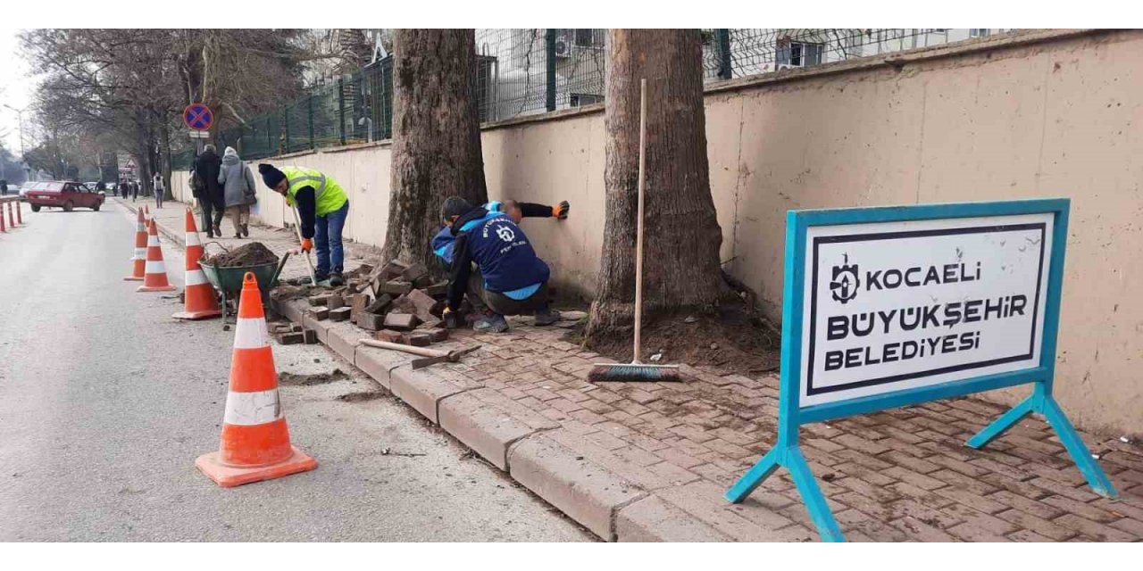 Seka Devlet Hastanesi çevresindeki kaldırımlar onarıldı