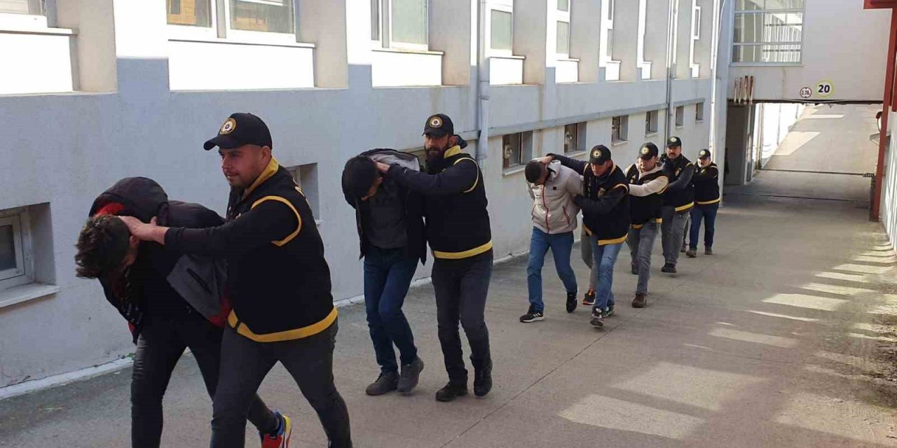 26 günde 143 hırsız tutuklandı