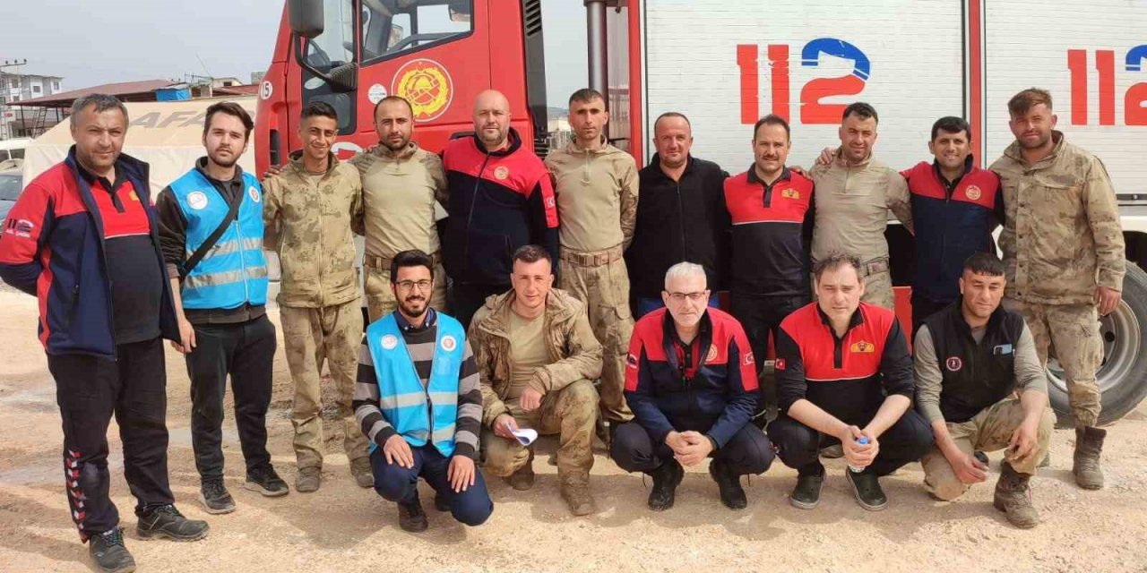 Yalova Belediyesi deprem bölgesine desteğini sürdürüyor