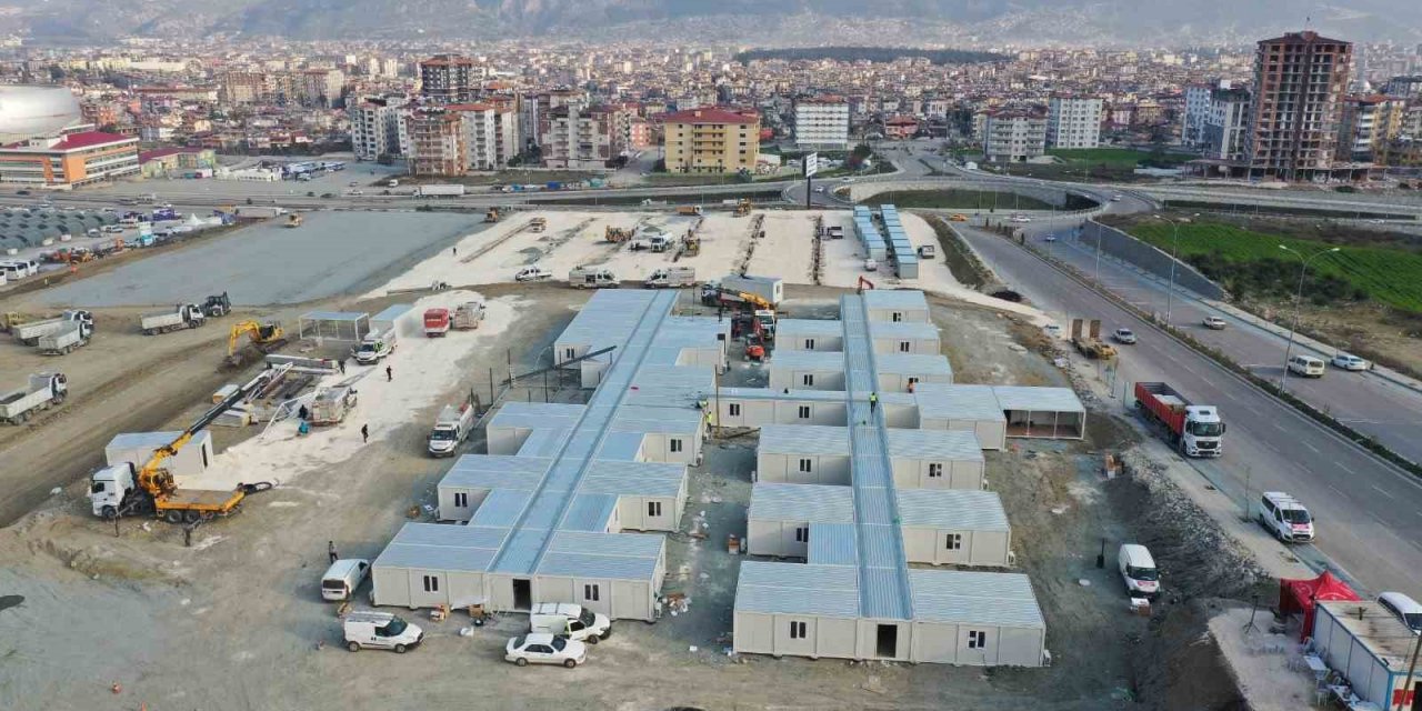 Hatay’da 96 konteynerden oluşan 54 yataklı hastanenin yapımı tamamlandı