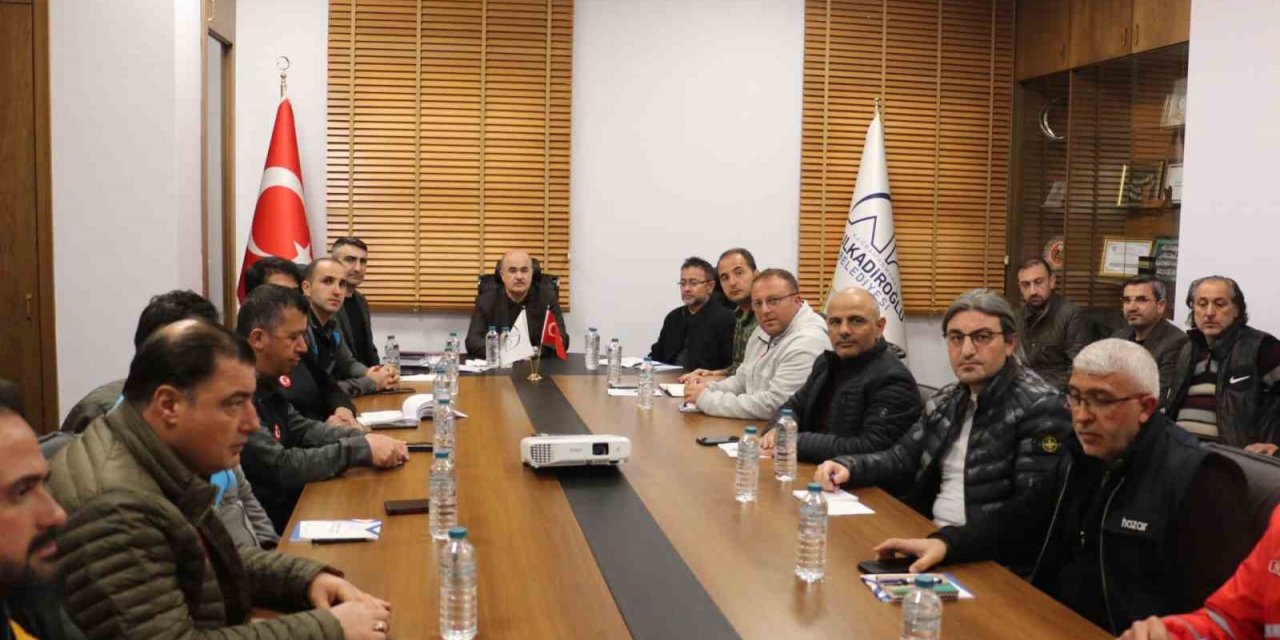 Başkan Söğüt, yeniden deprem bölgesinde