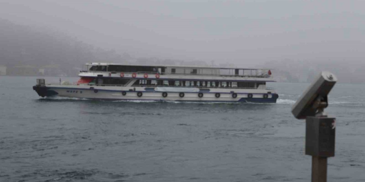 İstanbul Boğazı’nda yoğun sis