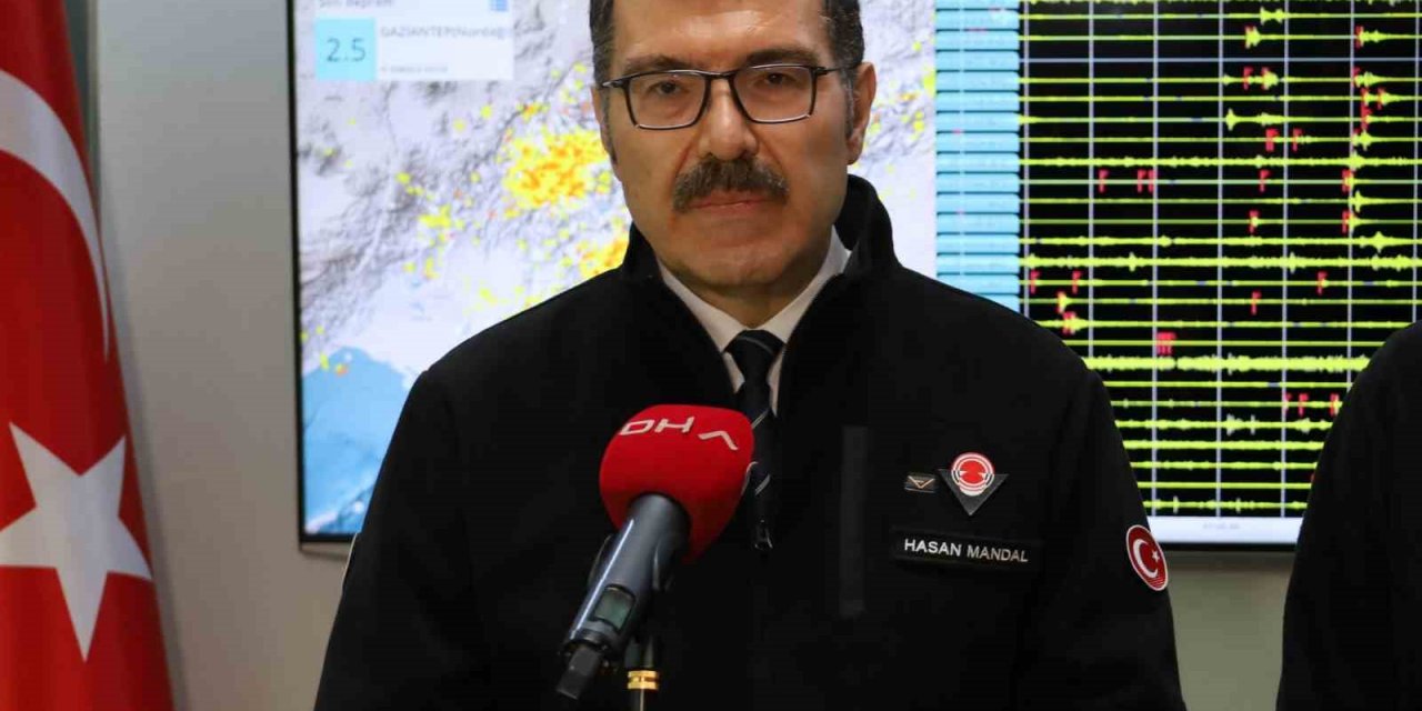 TÜBİTAK Başkanı Prof. Dr. Mandal: “Her 30 saniyede bir deprem görüyoruz bölgede”