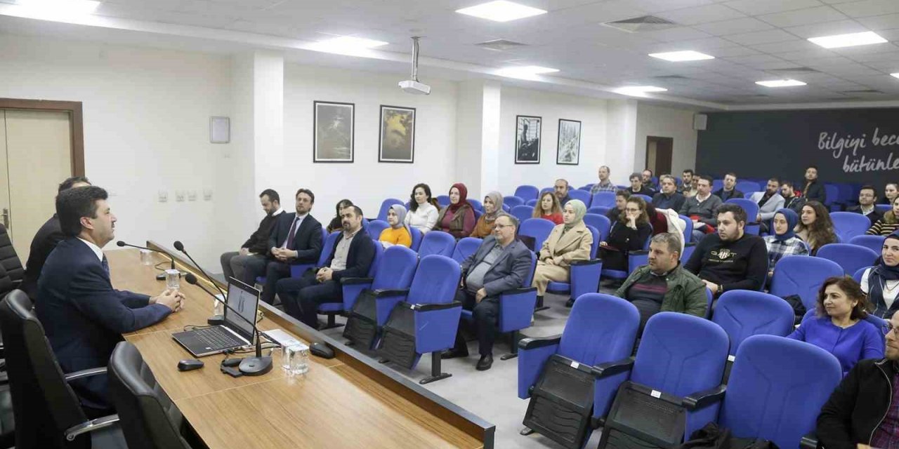 SUBÜ akademisyenlerin sınıf performansını artırıyor