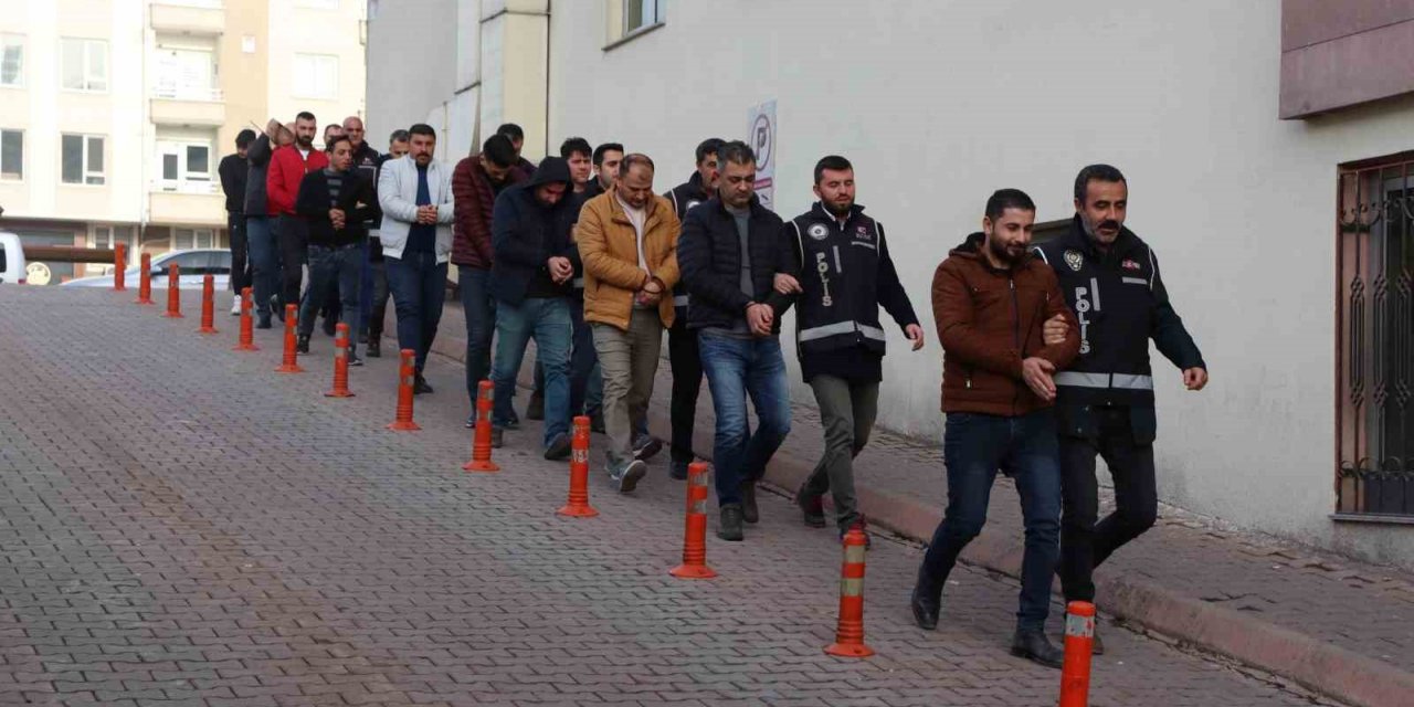 Eş zamanlı 15 adrese ‘kaçakçılık’ operasyonu: 10 gözaltı