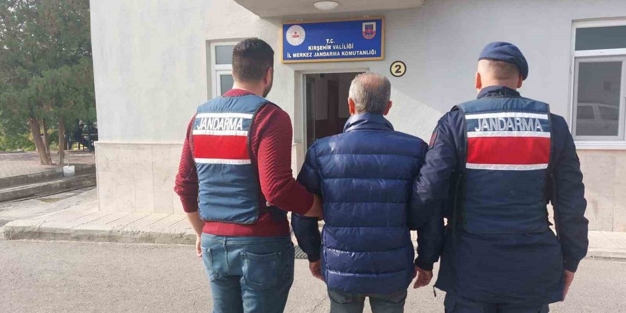 Kırşehir jandarmadan aranan şahıs operasyonu