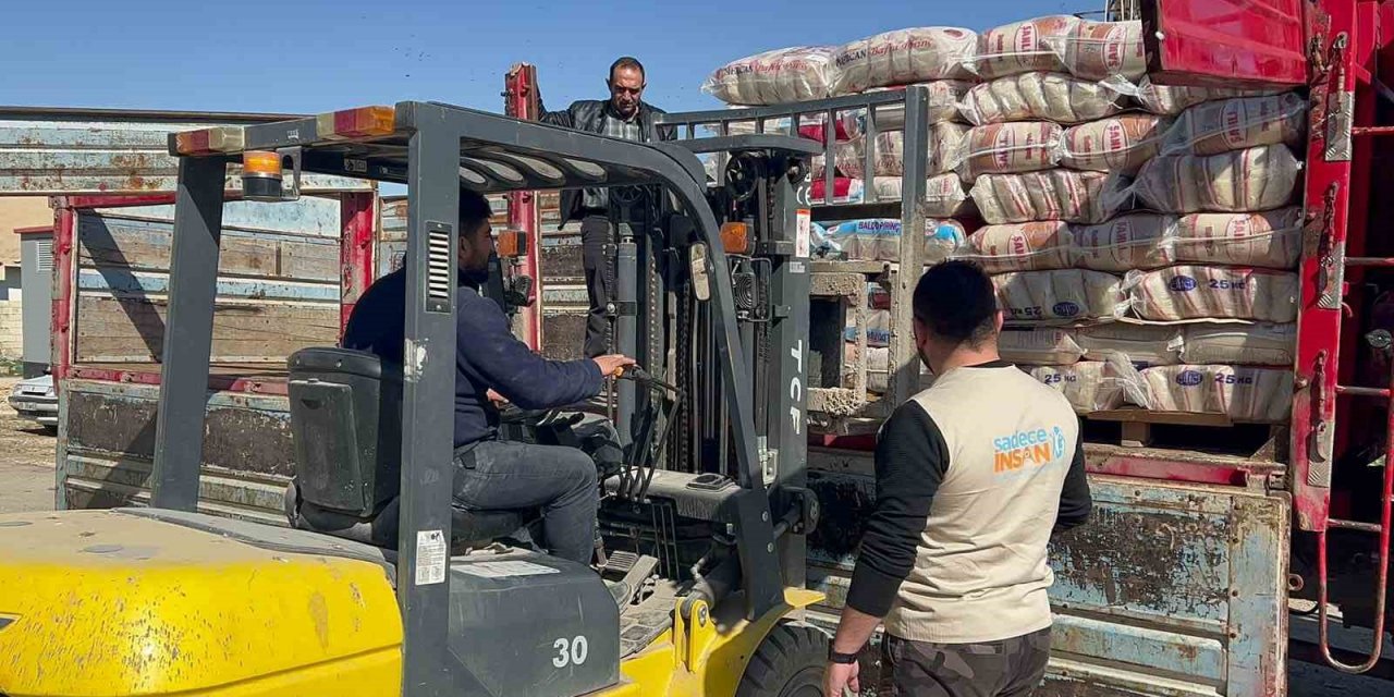 Sadece İnsan Derneği’nden deprem bölgelerine destek