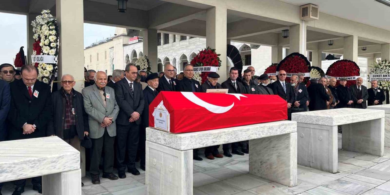 Yargıtay Eski Onursal Başsavcısı Sabih Kanadoğlu son yolculuğuna uğurlandı