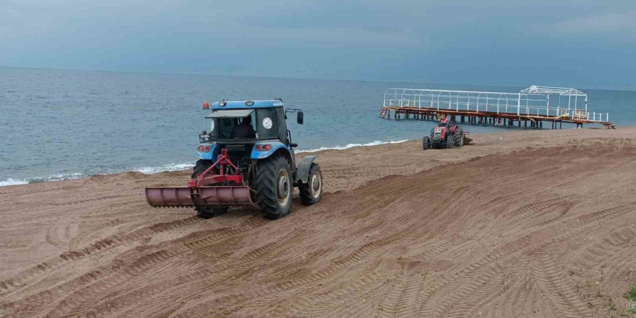 Burhaniye’nin mavi bayraklı plajları yaza hazırlanıyor