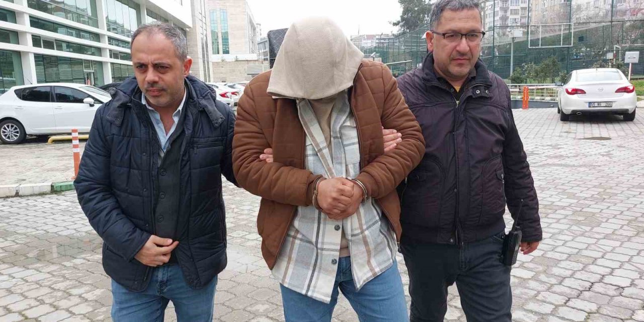 Depremzedenin bileziklerini çalan eski uzman çavuş tutuklandı