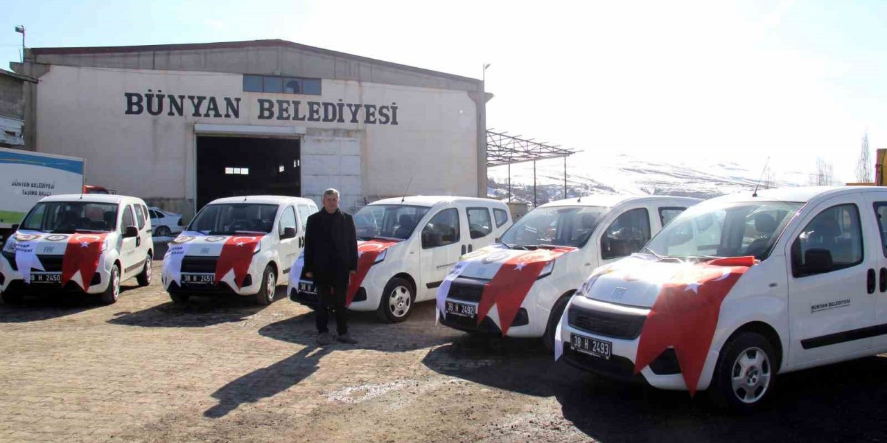 Bünyan Belediyesi araç filosu büyümeye devam ediyor