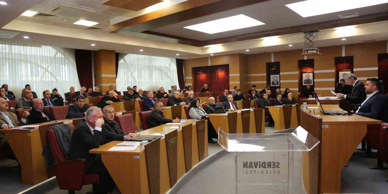 Başkan Alemdar: “Ruhsat, imar ve izin konularında kılı kırk yarmamız gerekiyor”