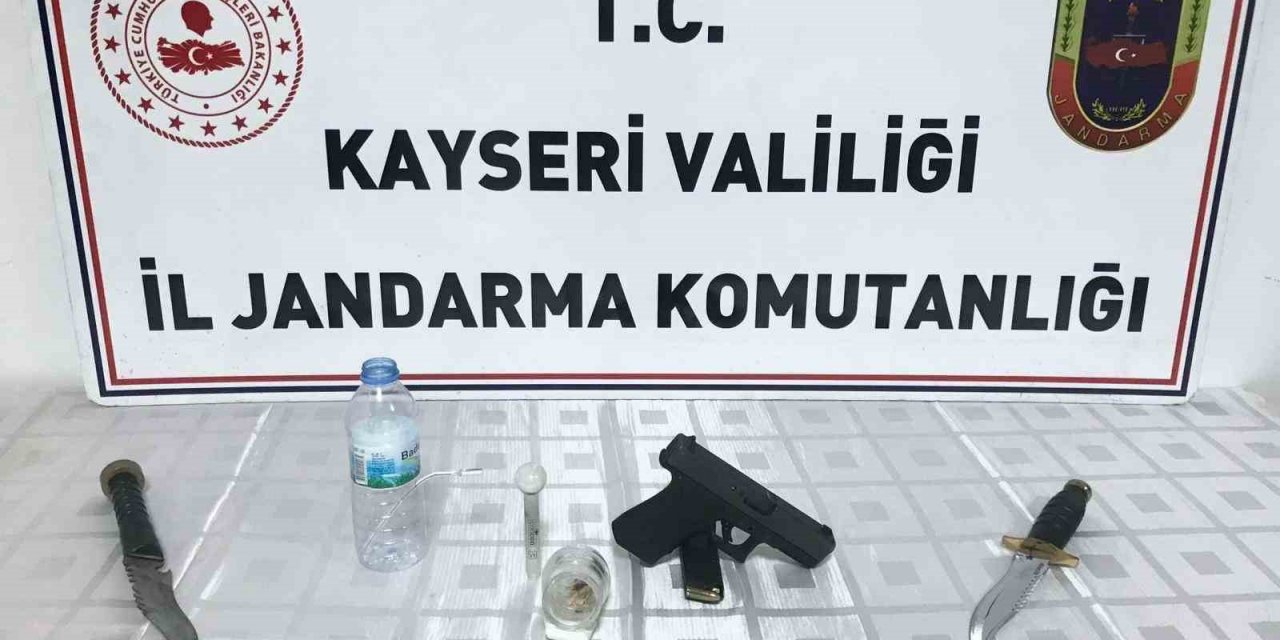 Şüpheli şahsın evinde uyuşturucu çıktı