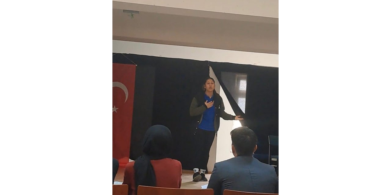 Köyceğiz’de İstiklal Marşı’nı güzel okuma yarışması yapıldı