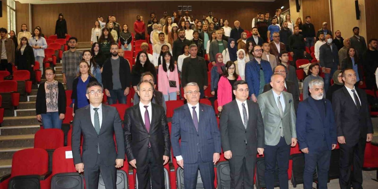 Akdeniz Üniversitesi’nde Antalya’nın fethi konferansı