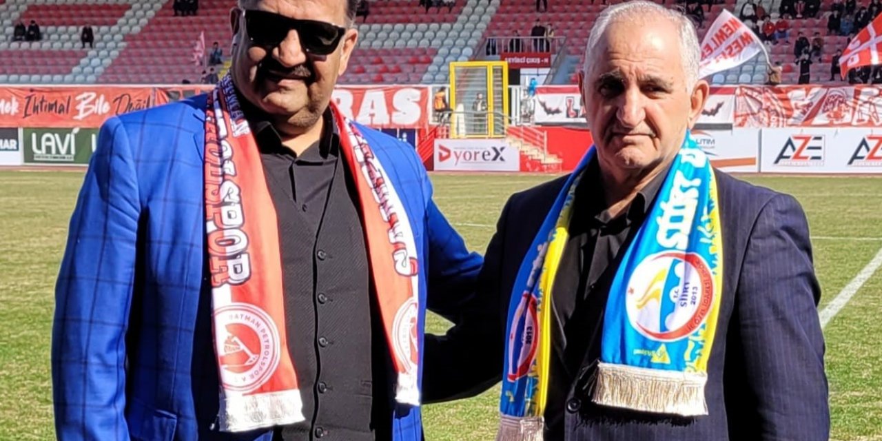 Depremzedeler yararına düzenlenen maçta 314 bin 400 TL para toplandı