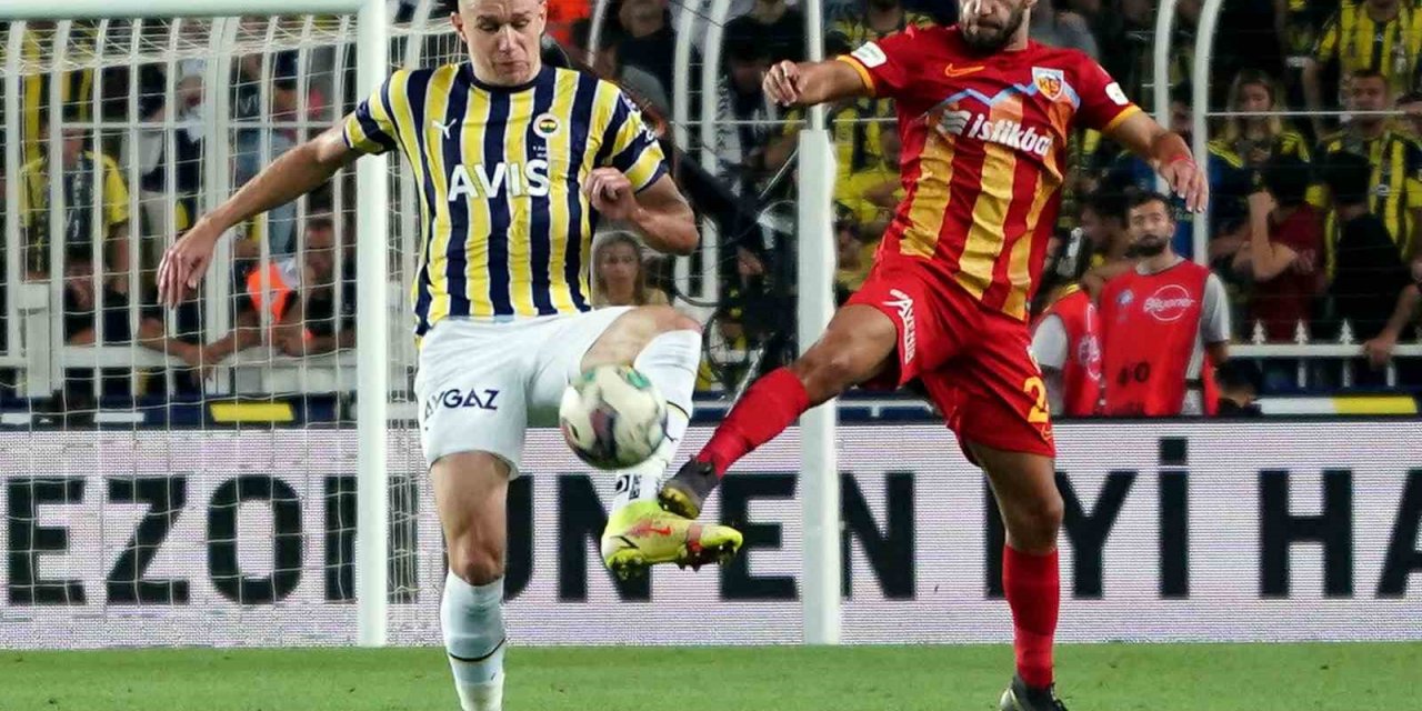 Fenerbahçe, Kayserispor deplasmanında