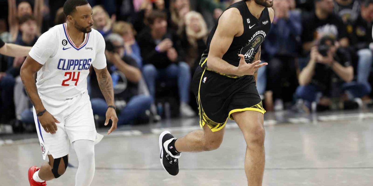 Golden State, Clippers’ı farklı mağlup etti