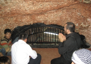 Dereceye giren din görevlileri ödüllendirildi