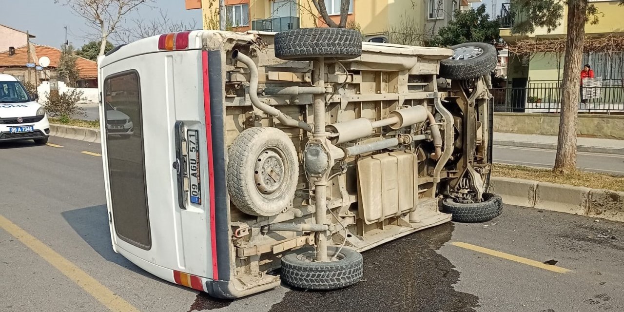 Devrilen araçtan burnu bile kanamadan çıktı