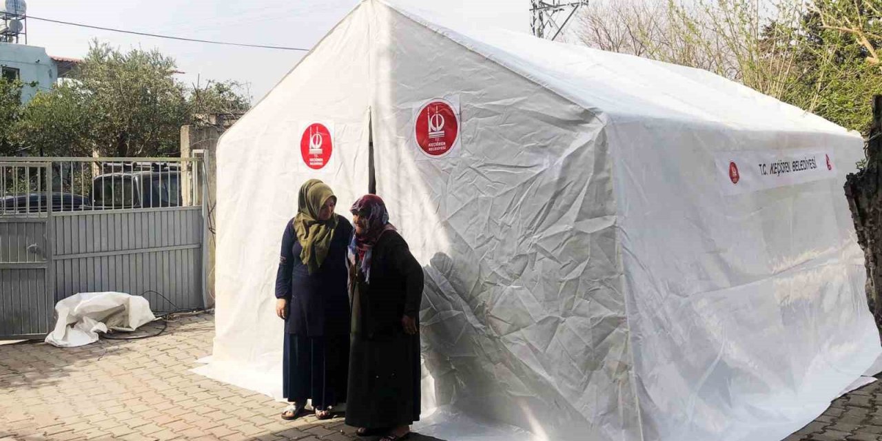 Keçiören Belediyesinin çadırları kuruldu, hizmete sunuldu