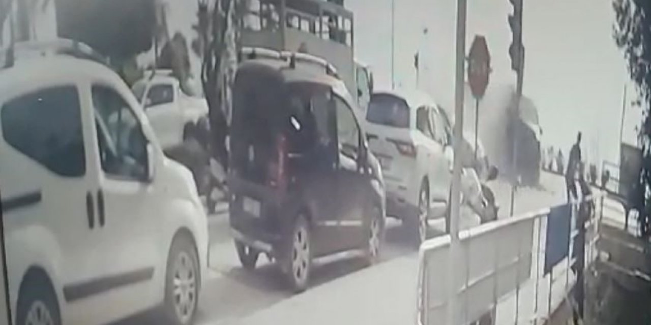 Alanya’da depremzedeleri ölüme götüren kaza güvenlik kamerasına yansıdı