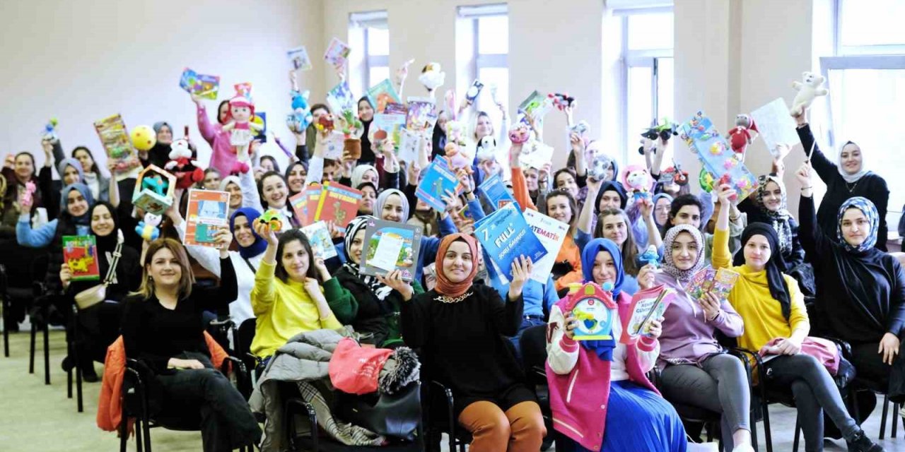 Bursa’da Ana Kucağı öğretmenleri yeni döneme hazır
