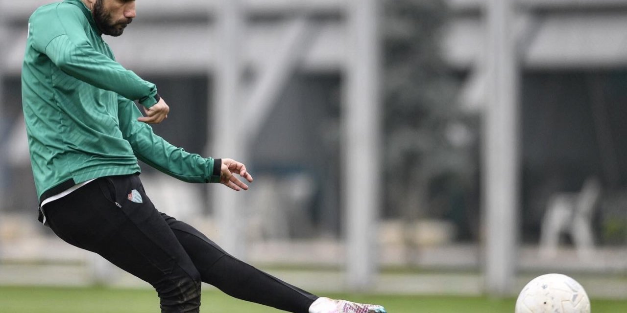 Bursaspor’da Amed Sportif Faaliyetler maçının taktiği çalışıldı