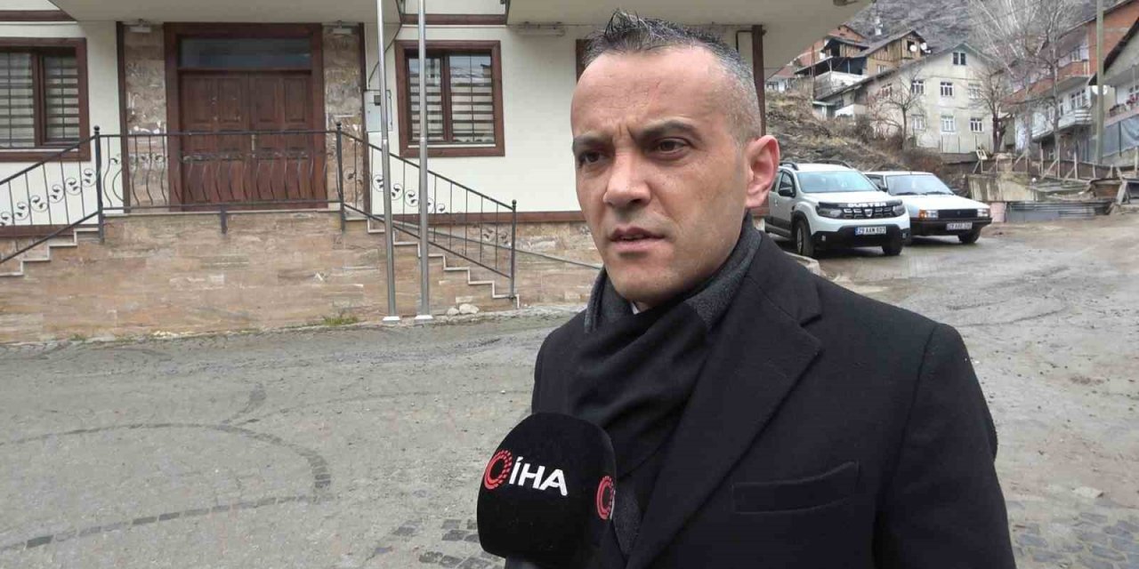 Gümüşhane’de kira fırsatçılarını utandıracak davranış, depremzedelere evlerini kira bedelsiz açtılar