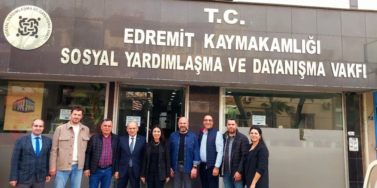 Edremit Ticaret Odası’ndan Sosyal Yardımlaşma ve Dayanışma Vakfına ziyaret