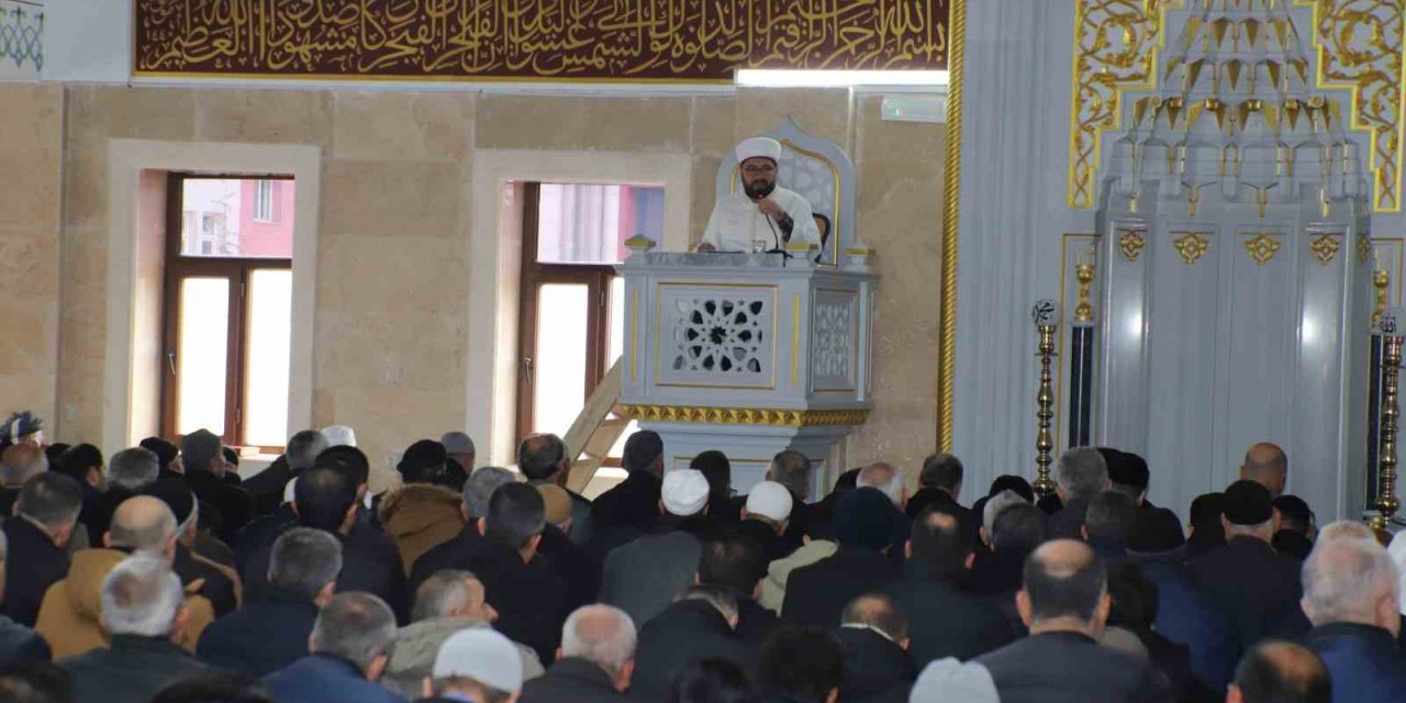 Hakkari’deki H. Sait Camisi ibadete kapatıldı