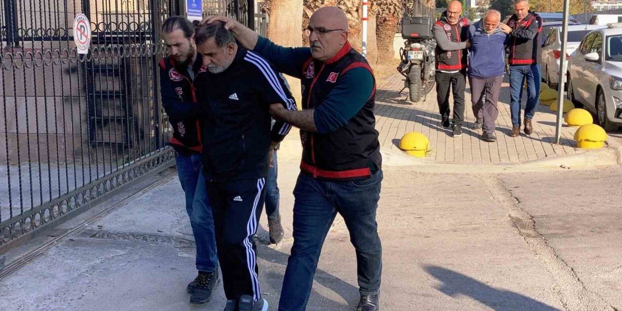 Eşini öldüren sanığa 3 suçtan ceza talebi