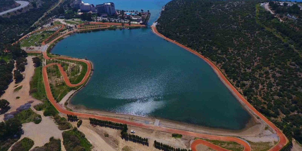 Kuşadası Belediyesi’nden çocuk parklarına kameralı güvenlik önlemi