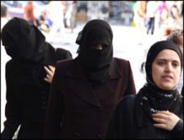 Sıra kiralık çarşaflı kızlarda mı?