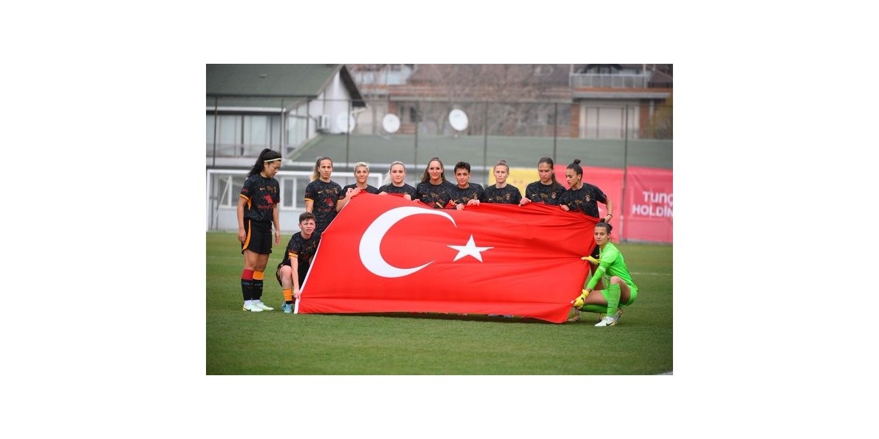 Turkcell Kadın Futbol Süper Ligi: Galatasaray: 5 - Konak Belediyespor: 0