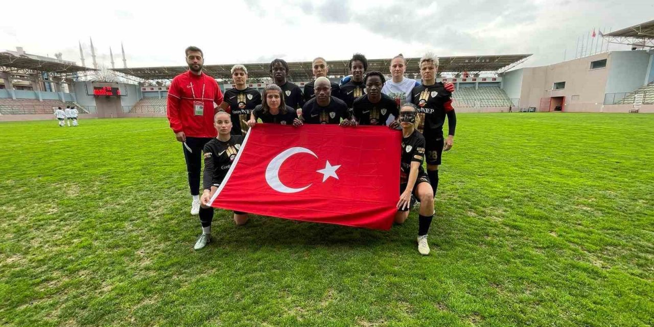 ALG Spor, Dudullu’yu 3-0 yenerek çeyrek finali garantiledi