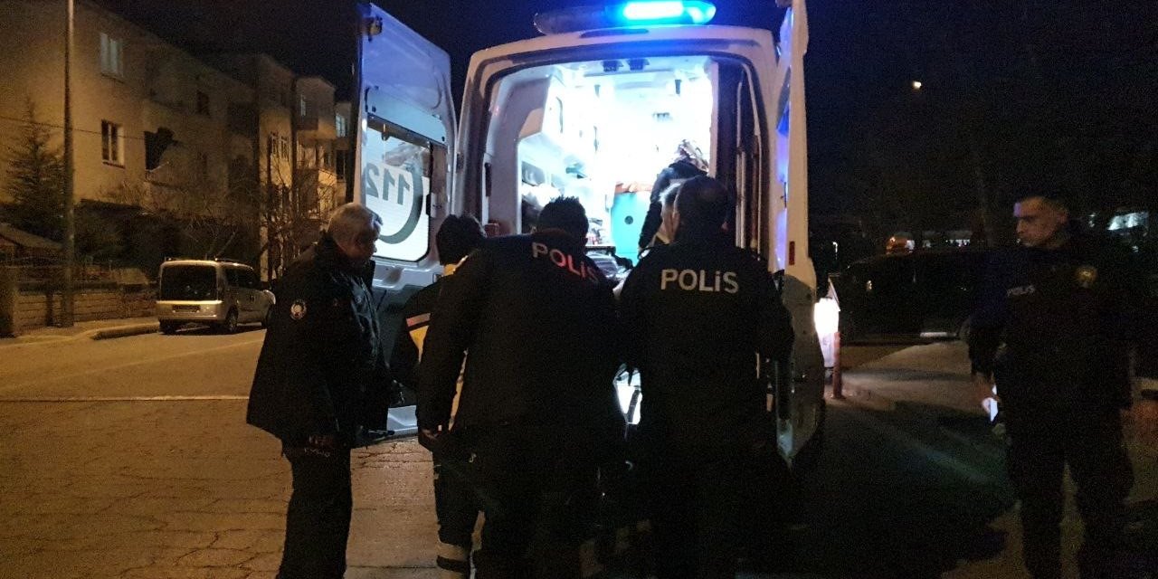 Parkta yürüyen kadın bacağından vuruldu