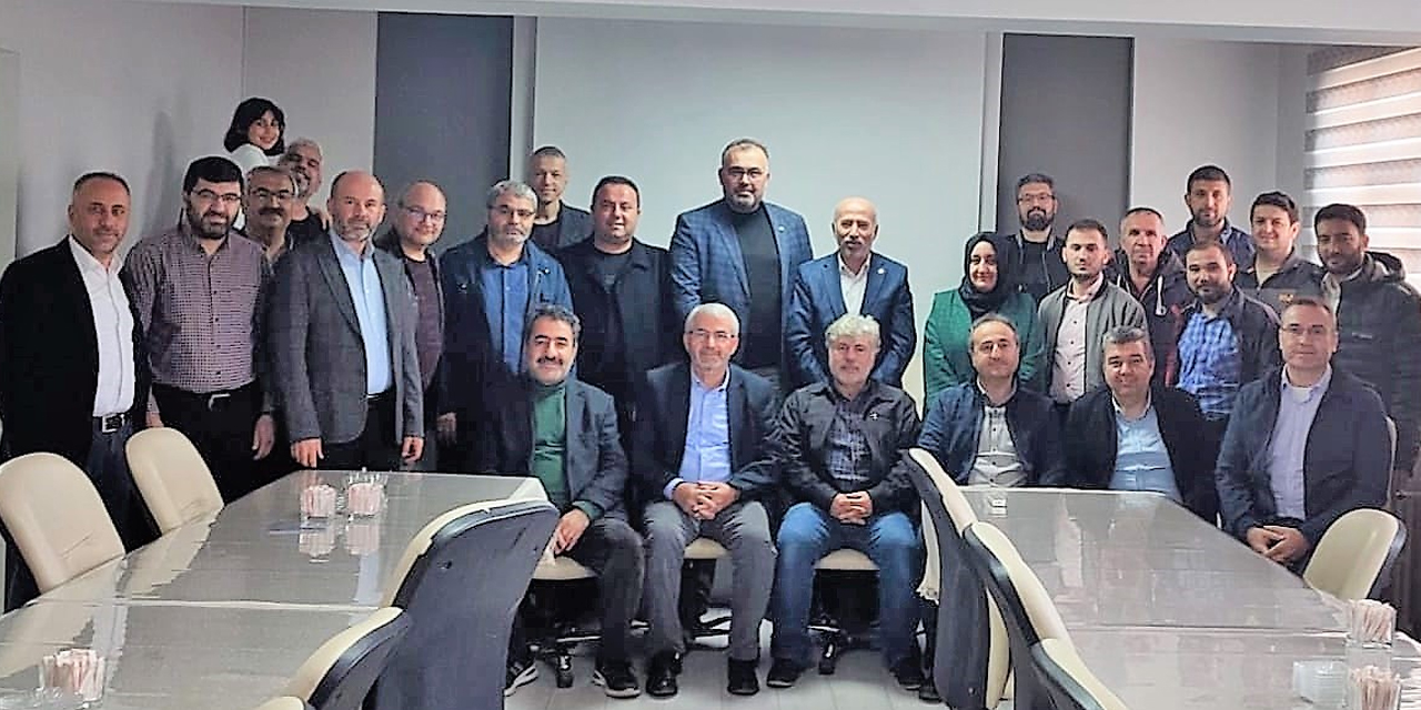 Eğitim-Bir-Sen Konya'da Liderlik Eğitimleri devam ediyor