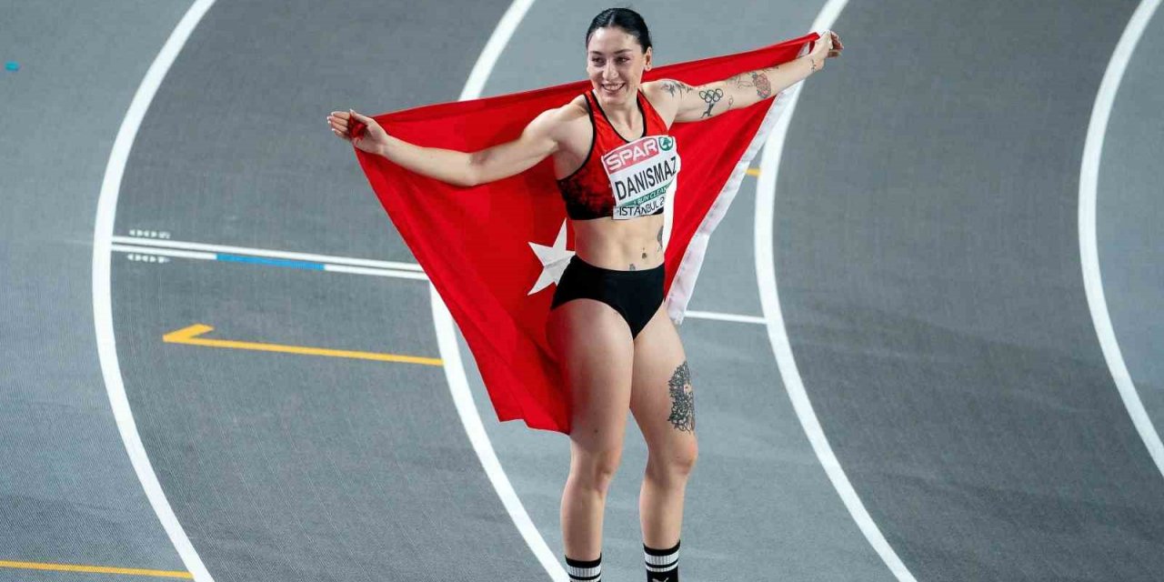 Rektör Aldemir, Avrupa Şampiyonu Danışmaz’ı tebrik etti