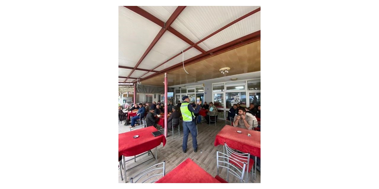 Kuşadası’nda traktör sürücülerine eğitim