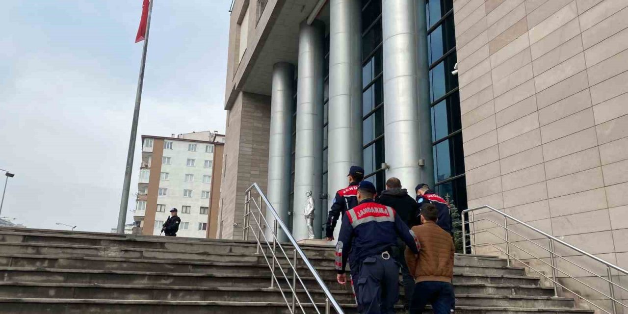 Eskişehir’de 700 kilo bakır kablo çalan şüpheliler Ankara’da yakalandı