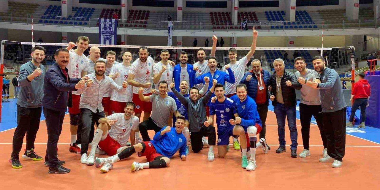 AXA Sigorta Efeler Ligi: Altekma: 0 - Develi Belediyespor: 3