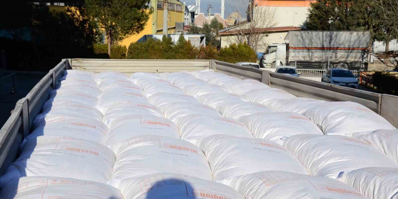 Depremden etkilenen üreticilere, Denizli’den yardım eli uzandı