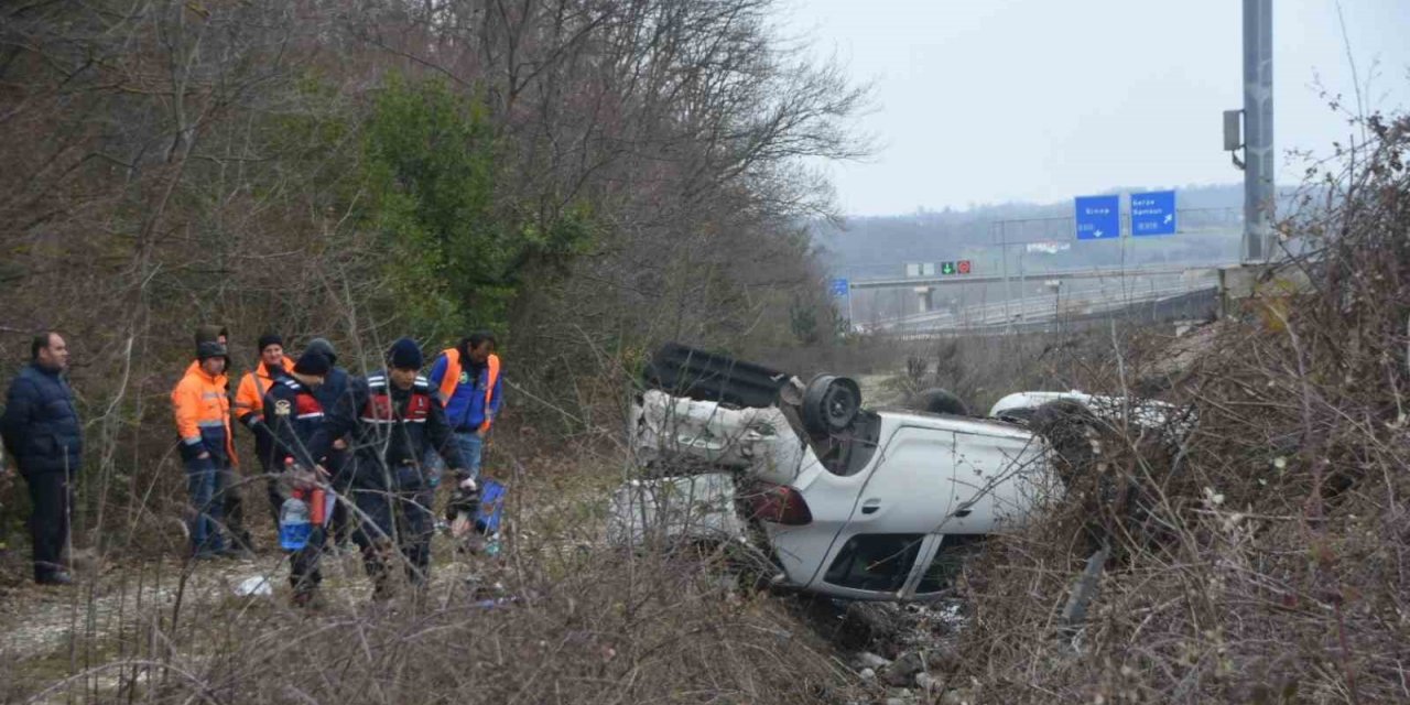 Otomobil takla attı: 2 yaralı
