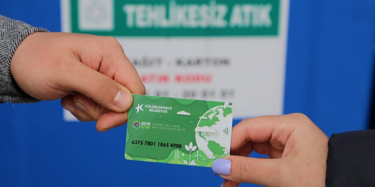 Küçükçekmece Belediyesi’nden “Benim Kartım” uygulaması: Atıklar, geleceğe ve ekonomiye kazandırılacak