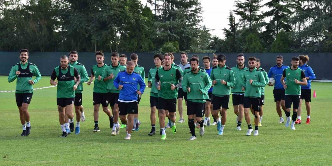 Denizlispor 3 eksikle Ankara’ya gitti